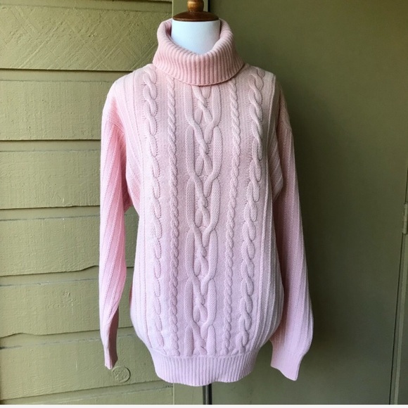 Gucci Sweaters - Vintage Gucci Pink Cashmere Turtleneck Sweater